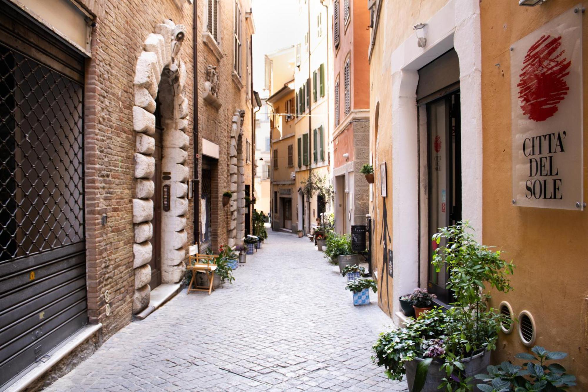 Palazzo Tancredi Apartamento Ancona Exterior foto